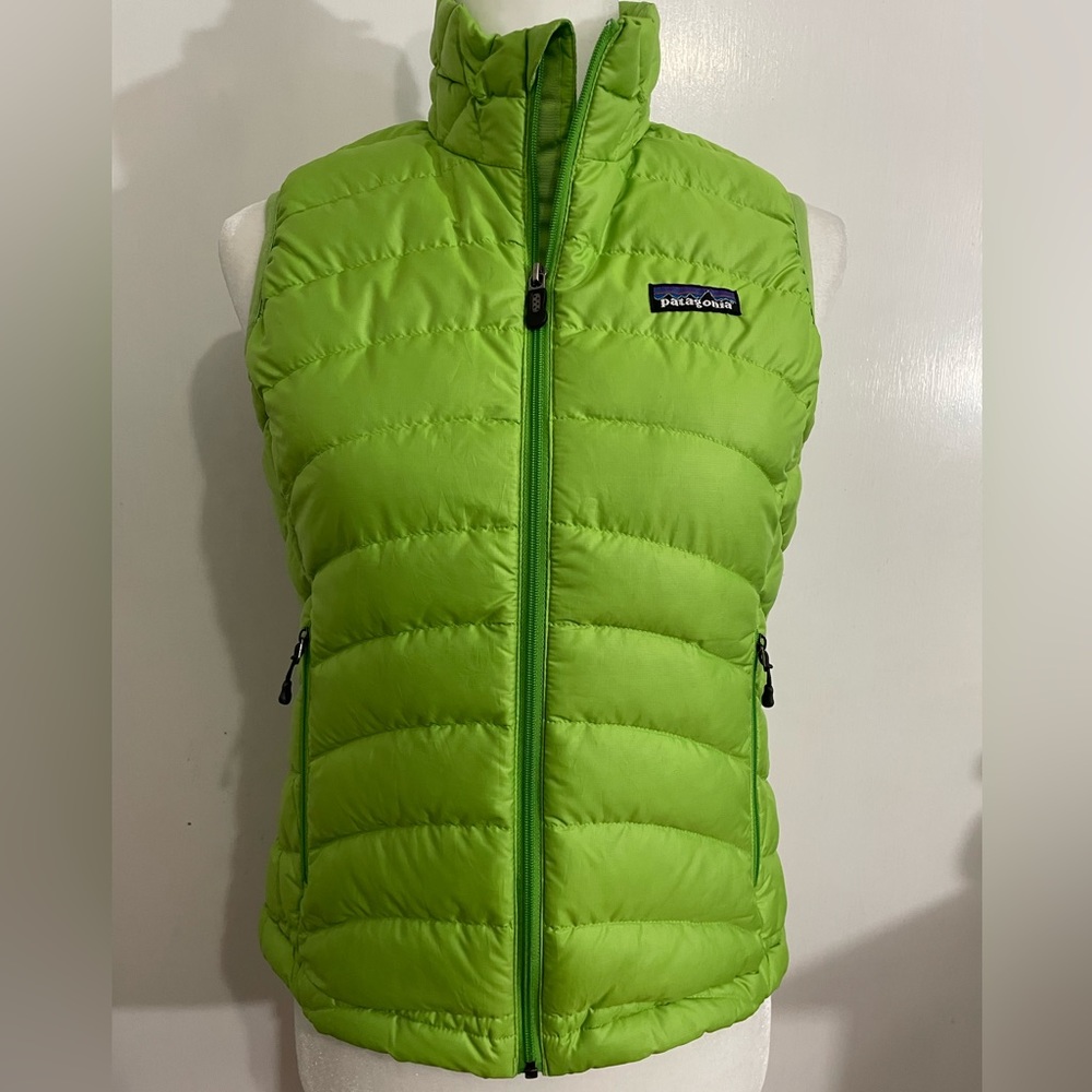Paragonia Womens Vest
